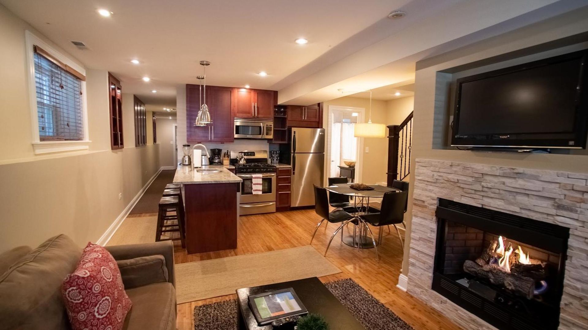 Apartment Roscoe Village