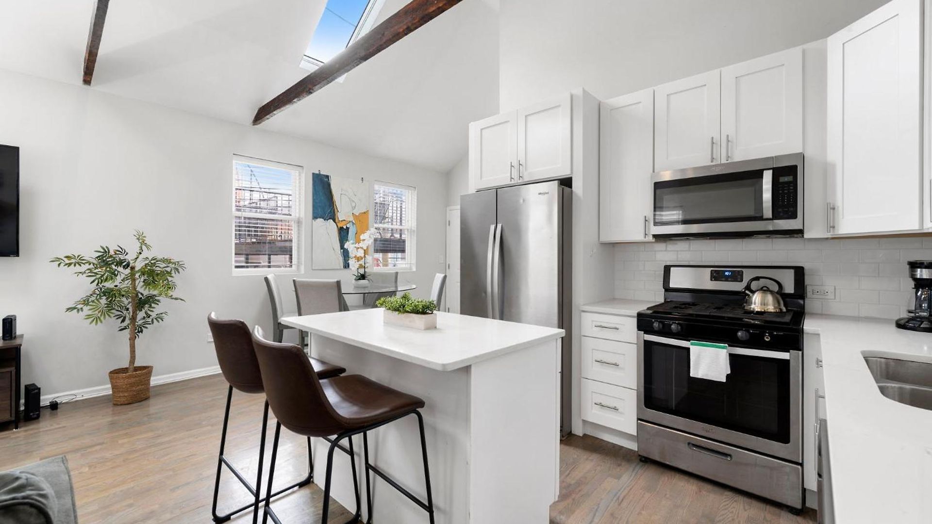 Treasure 4 Bed Getaway * Chicago