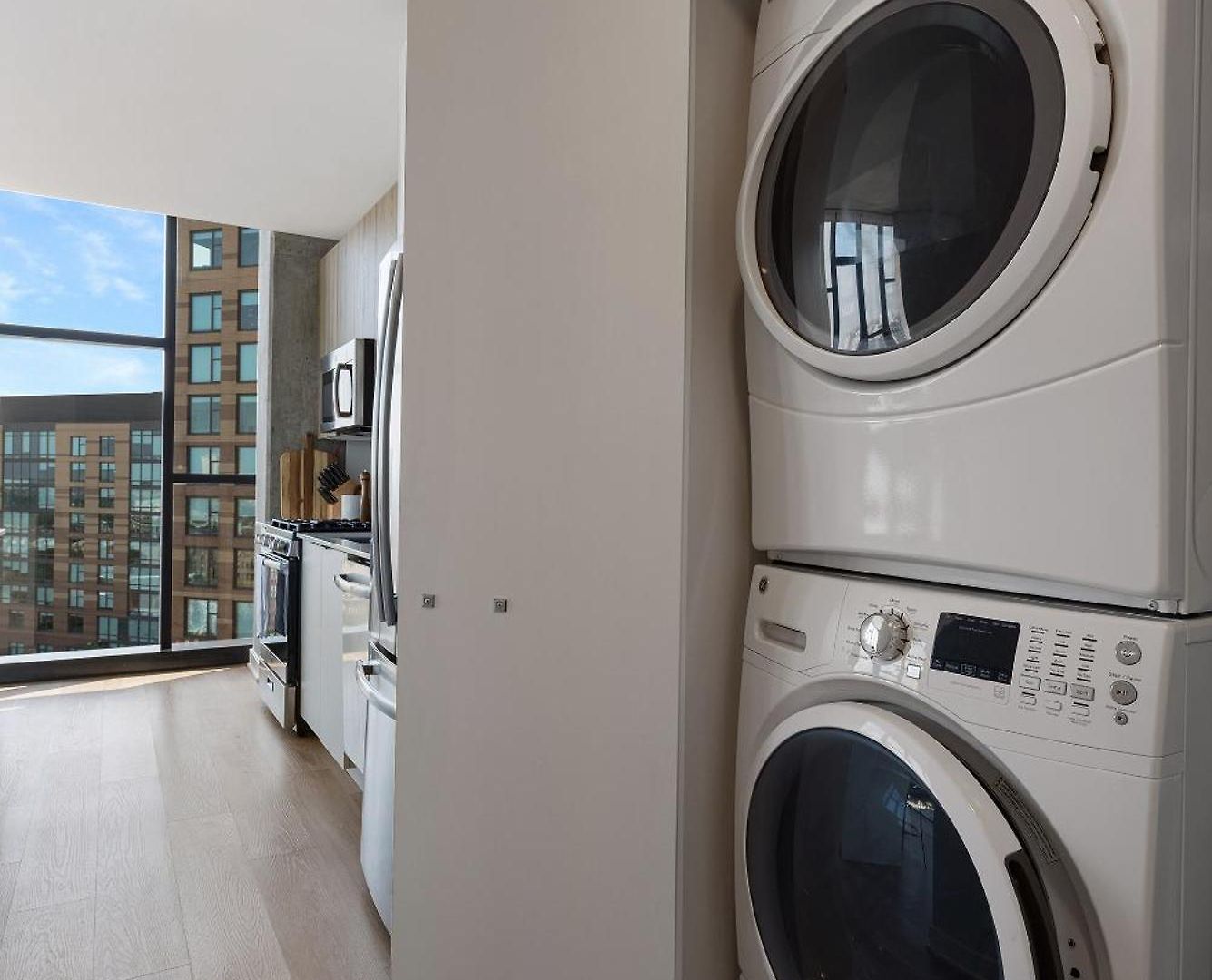 Apartment Avenir West Loop Penthouses With Iconic Views Chicago