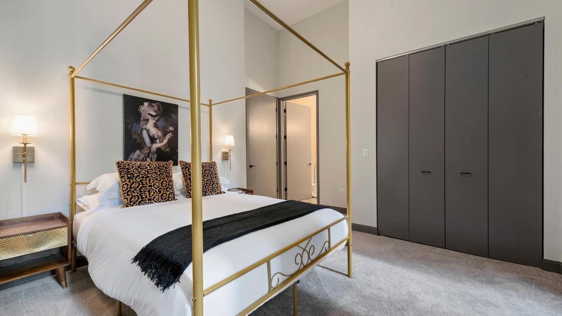 Apartment Experience Downtown At Millennium - Luxury In The Loop Chicago