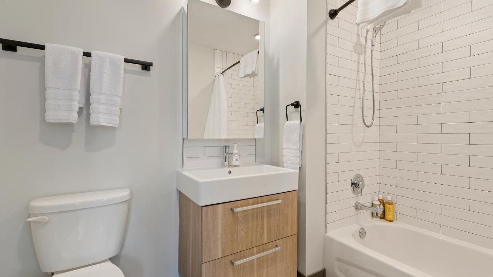 Experience Downtown At Millennium - Luxury In The Loop * Chicago