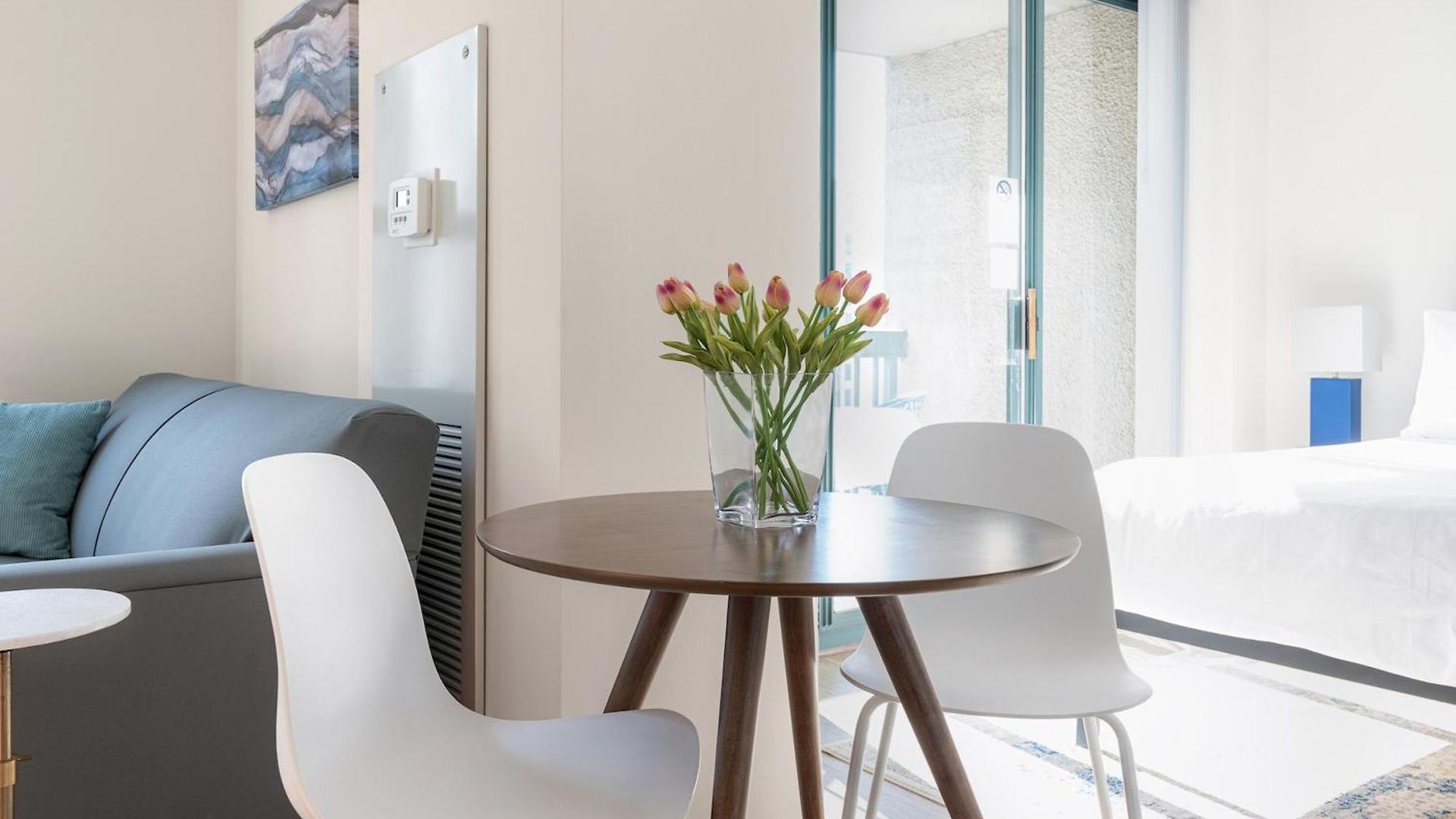 Kasa Magnificent Mile 4*
