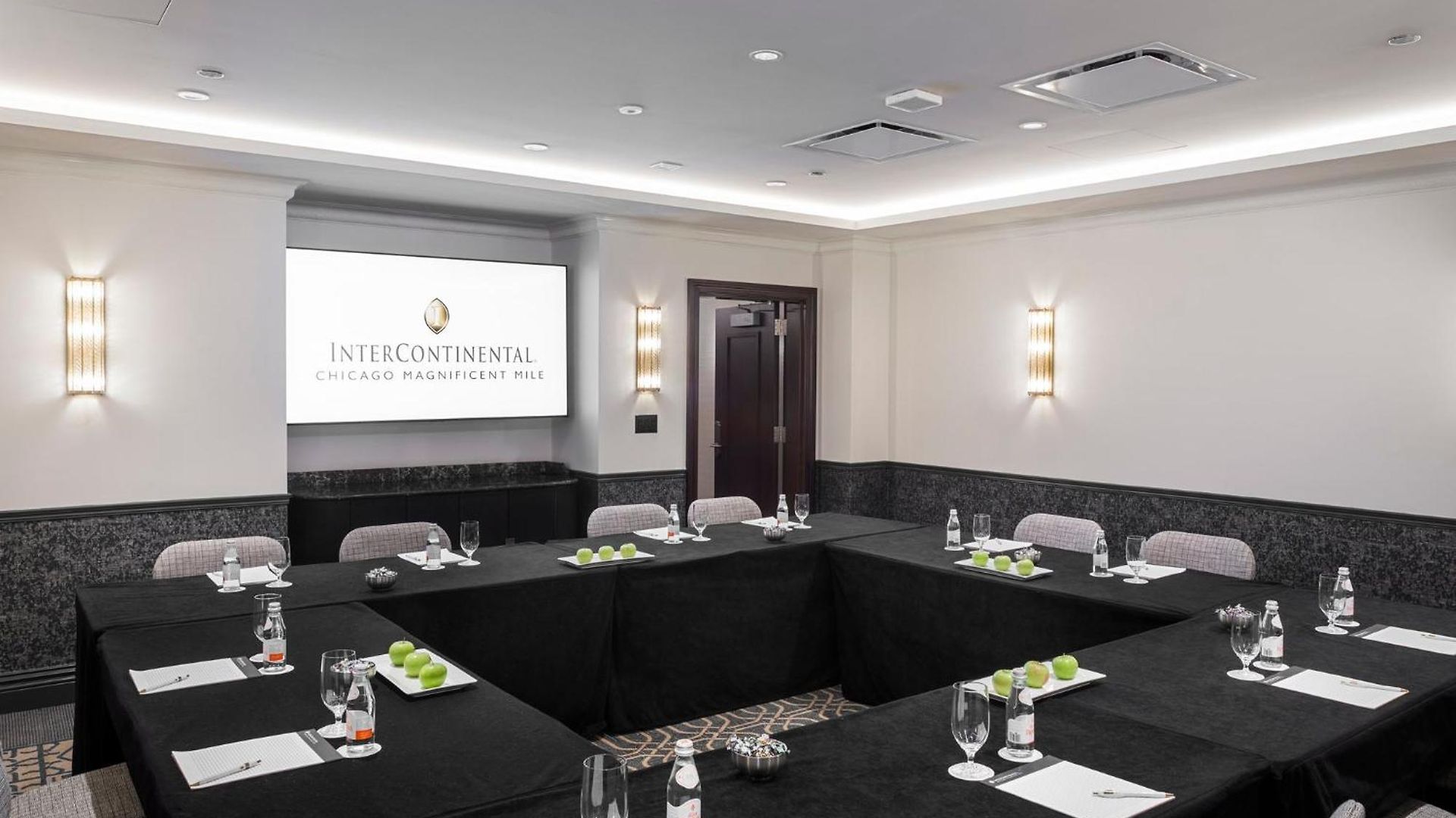 Hotel Intercontinental Magnificent Mile By Ihg