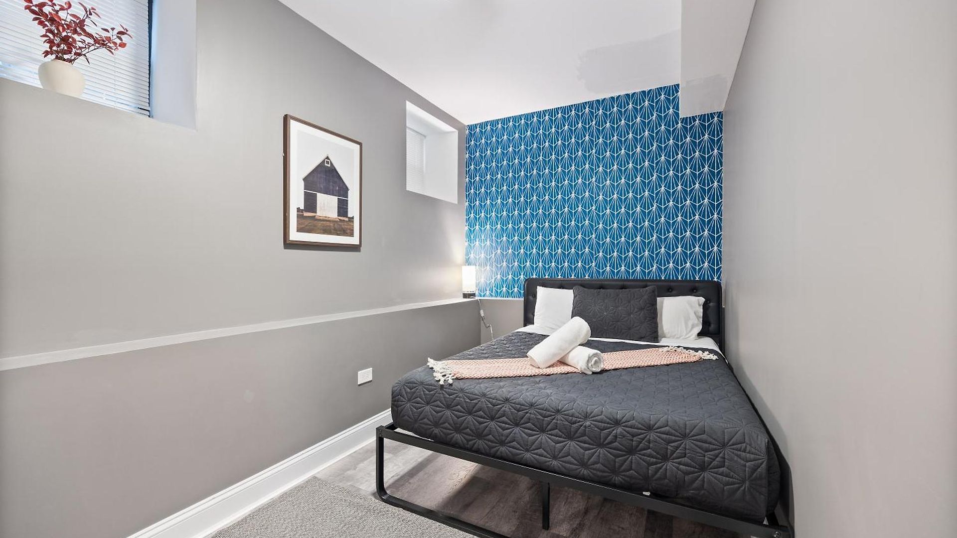 Apartment Wrigleyville Chicago