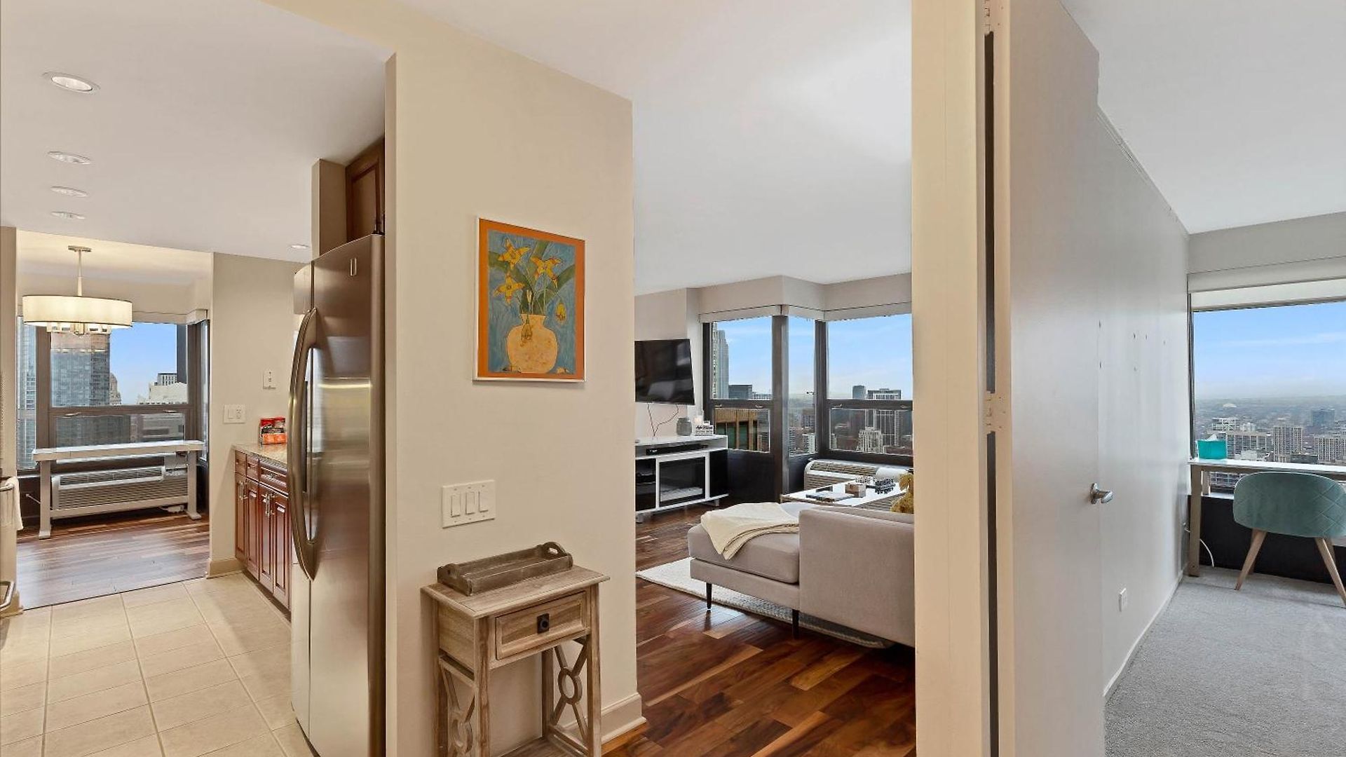 2bd River North With Million Dollar Views!