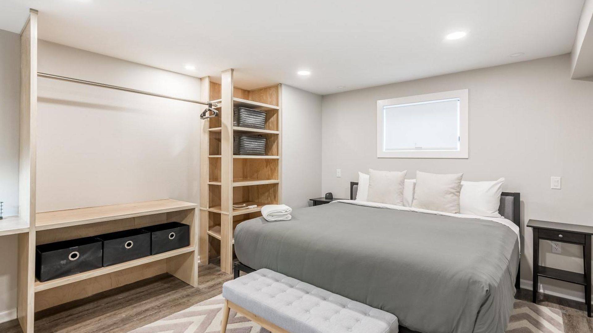 Apartment Adults Only - Walk To The United Center! Modern Touches Surround - Check Out The Open Staircase! Apts