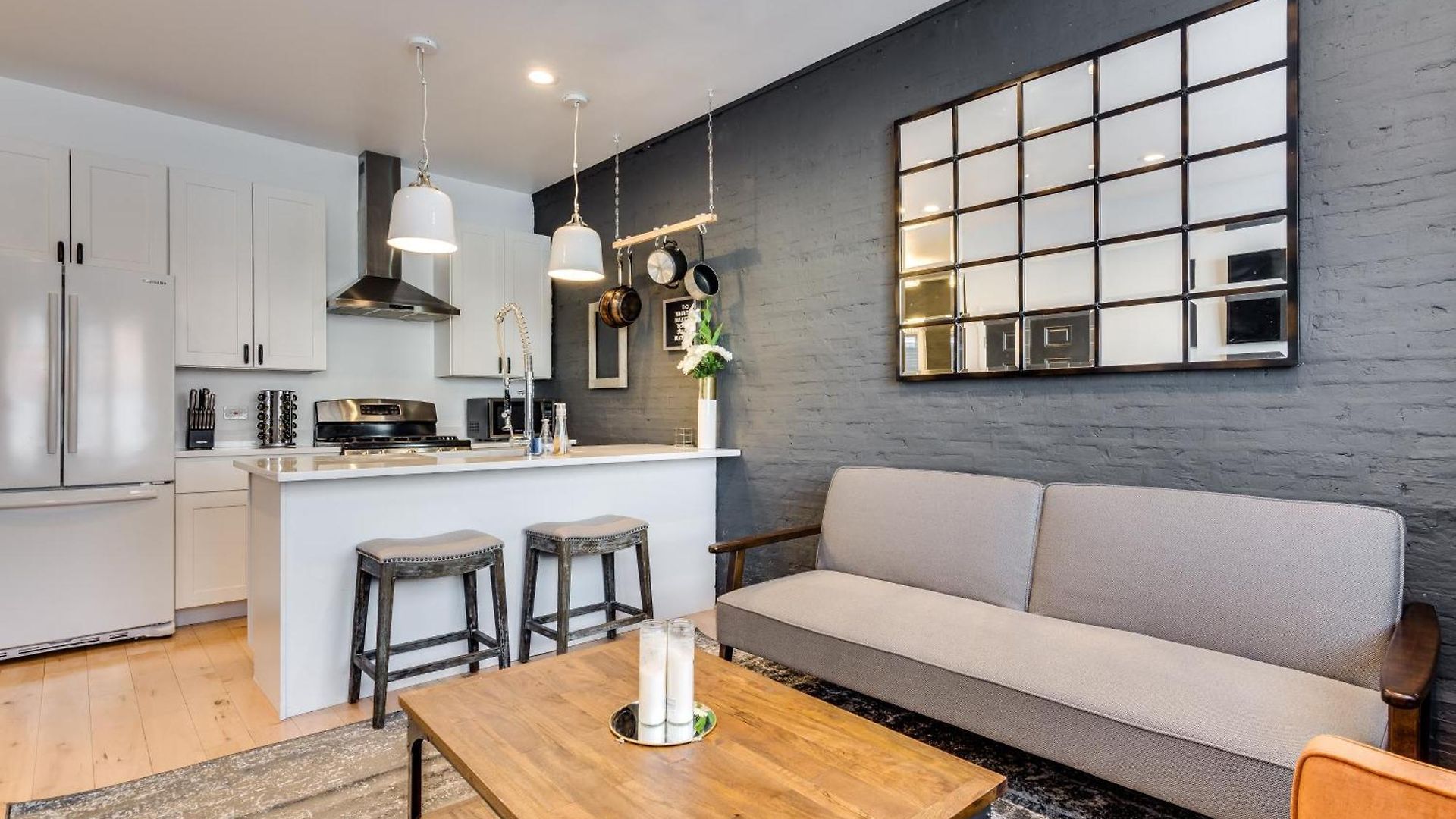Great 1 Bedroom In West Town Chicago