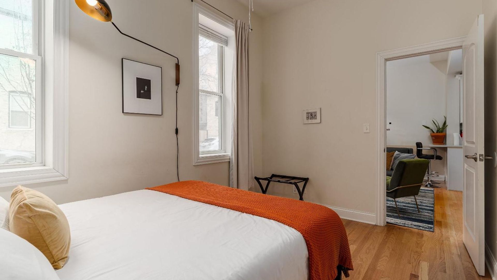 East Village 2br Modern H1 Apartment *