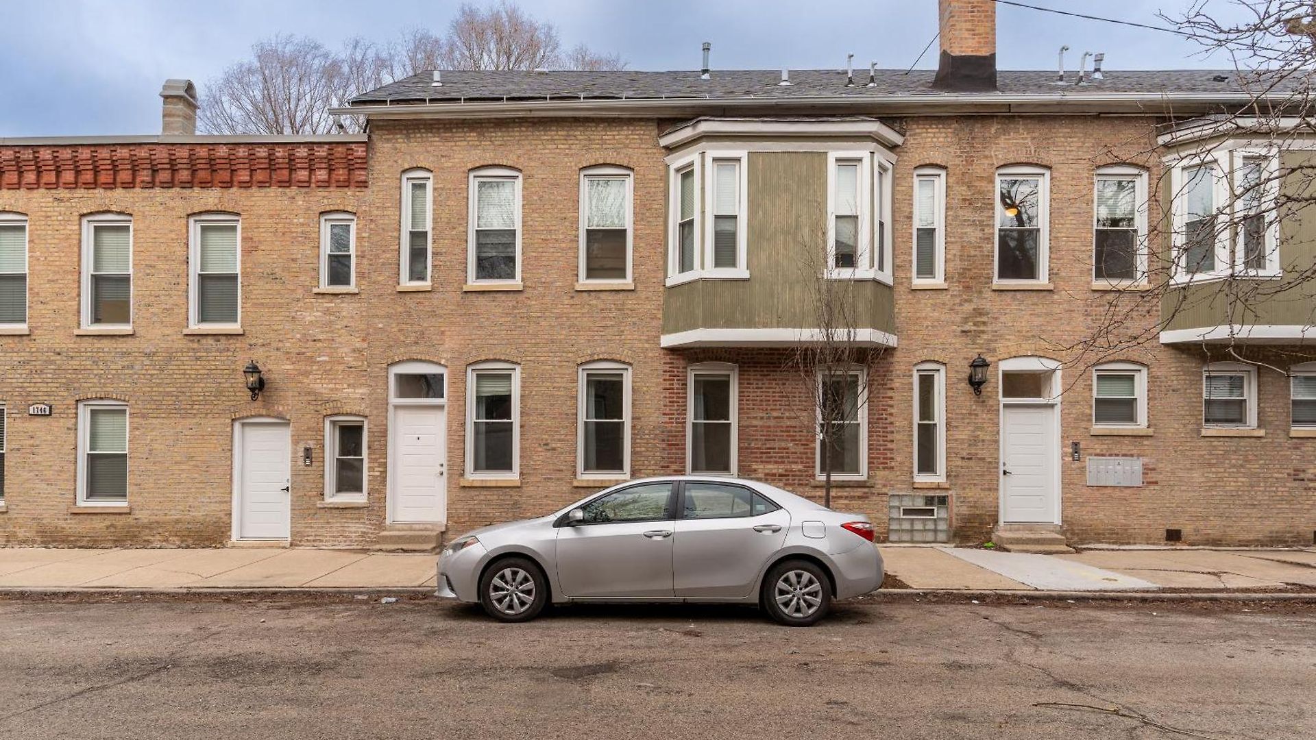 East Village 2br Modern H1 Apartment *
