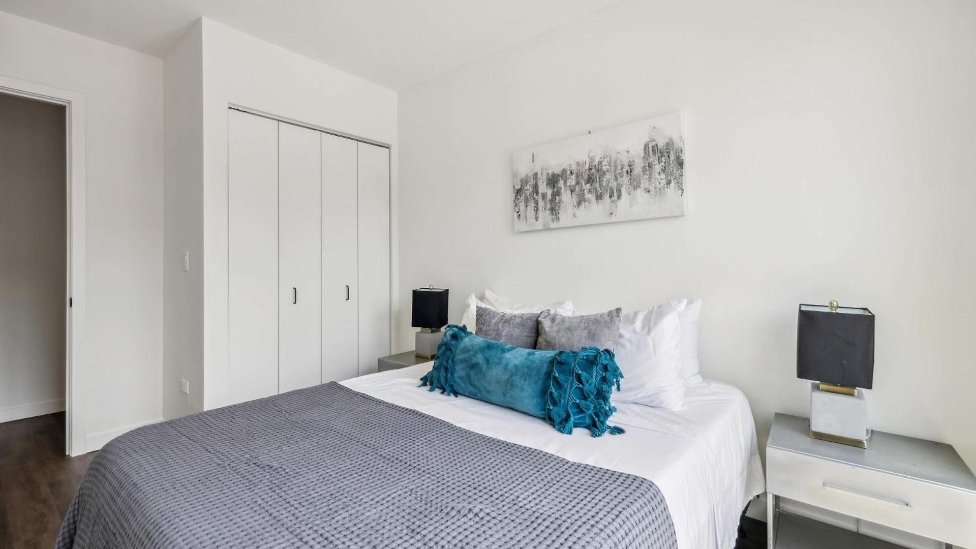 Apartment 3br Luxury Modern *