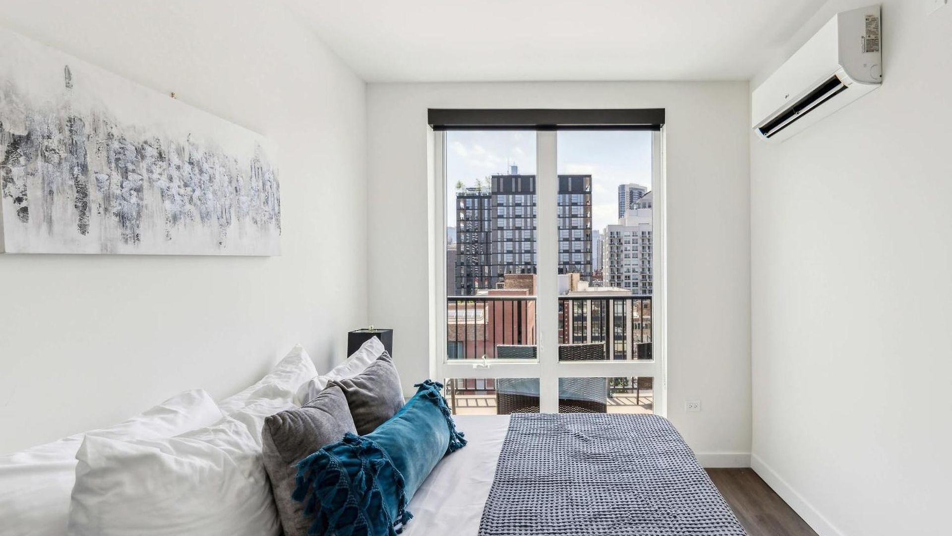 Apartment 3br Luxury Modern *