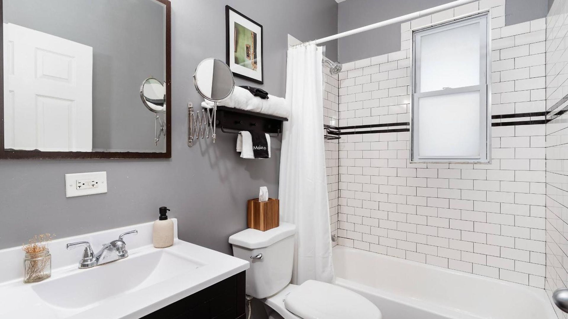 Flexhome Avondale 2br W1 With Parking Chicago