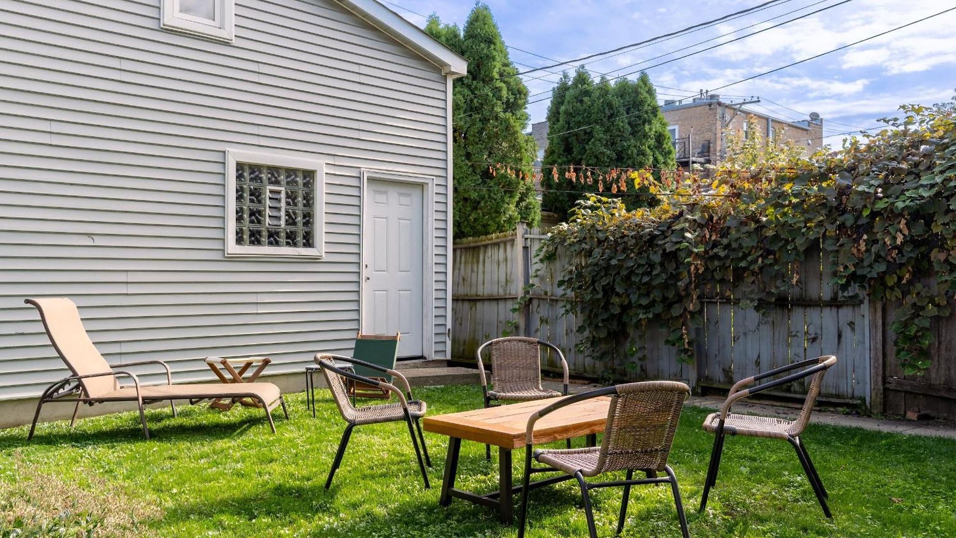 Apartment Flexhome Avondale 2br W1 With Parking Chicago