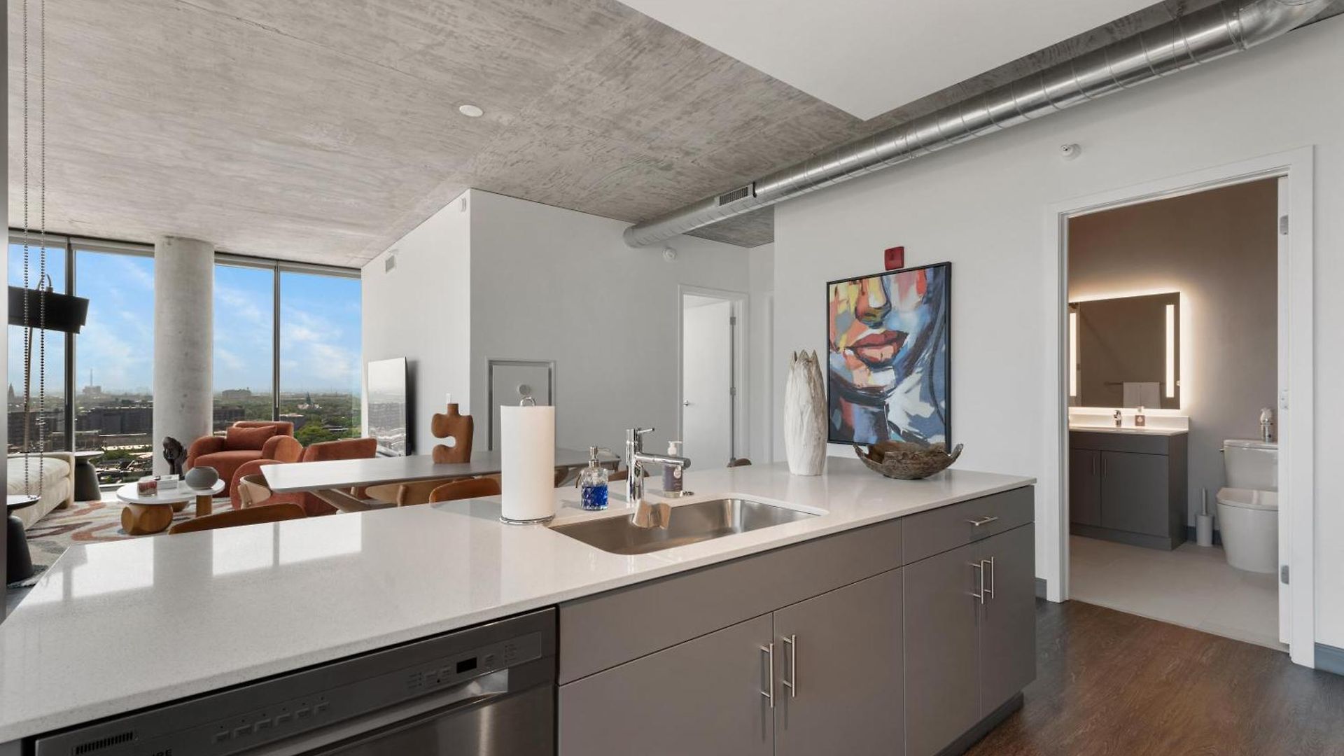 Fulbrix Bright Designer With West Loop Views Apartment Chicago