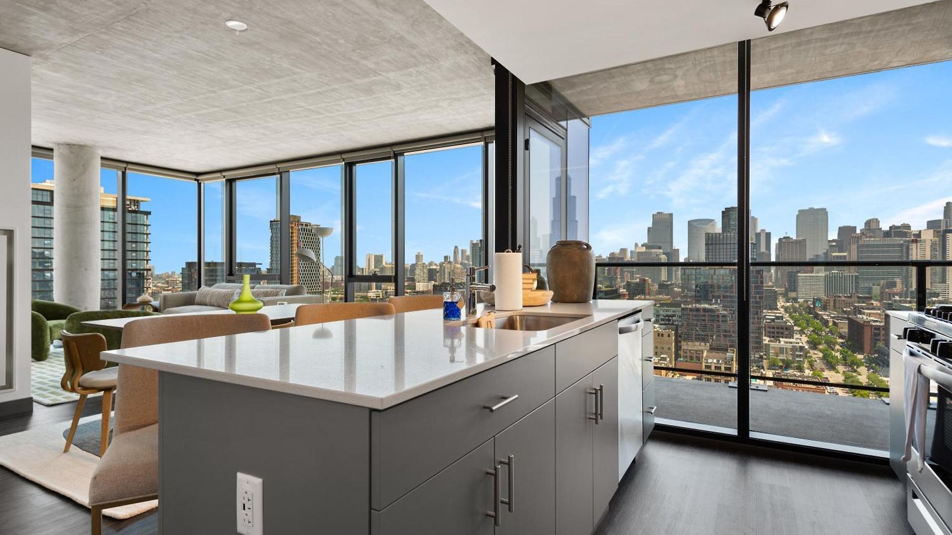Fulbrix Bright Designer With West Loop Views * Chicago