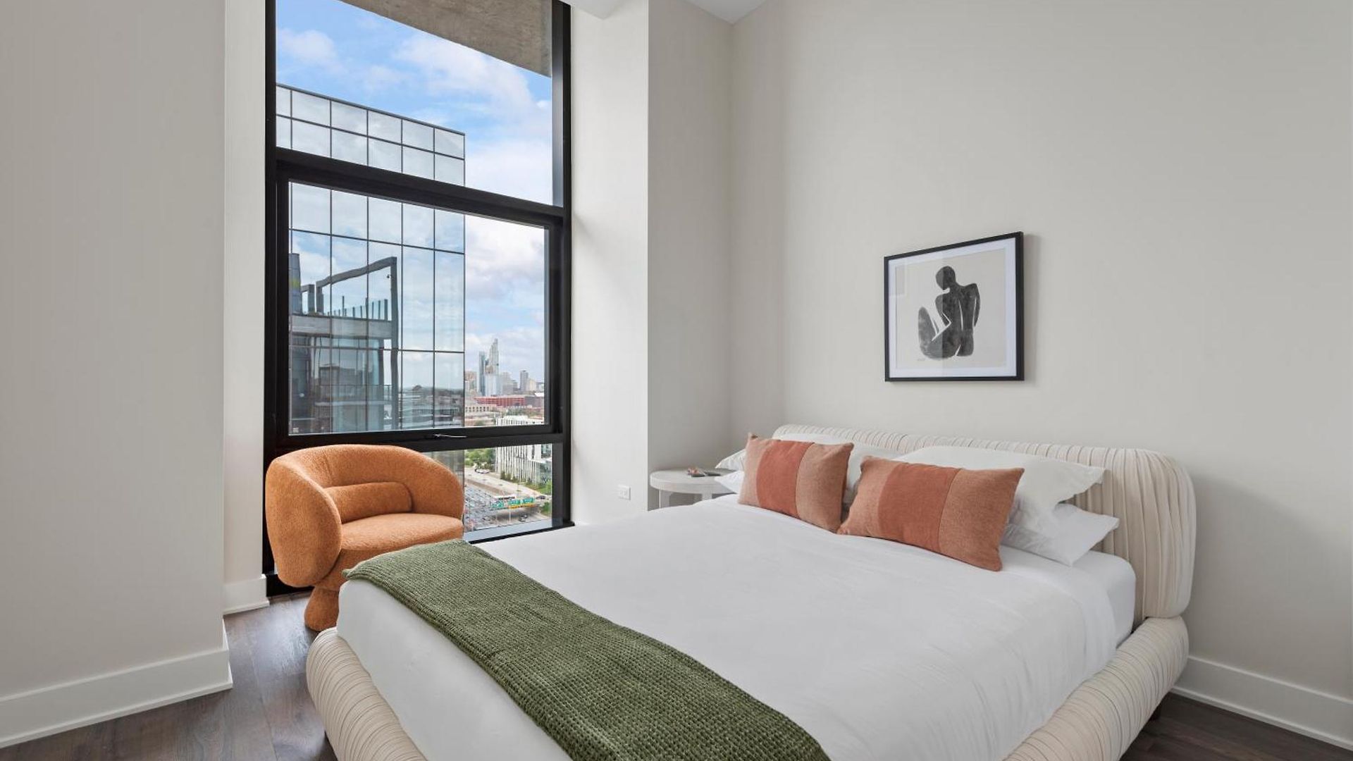 Avra Stylish Prime West Loop Location Near Union Park Apartment Chicago