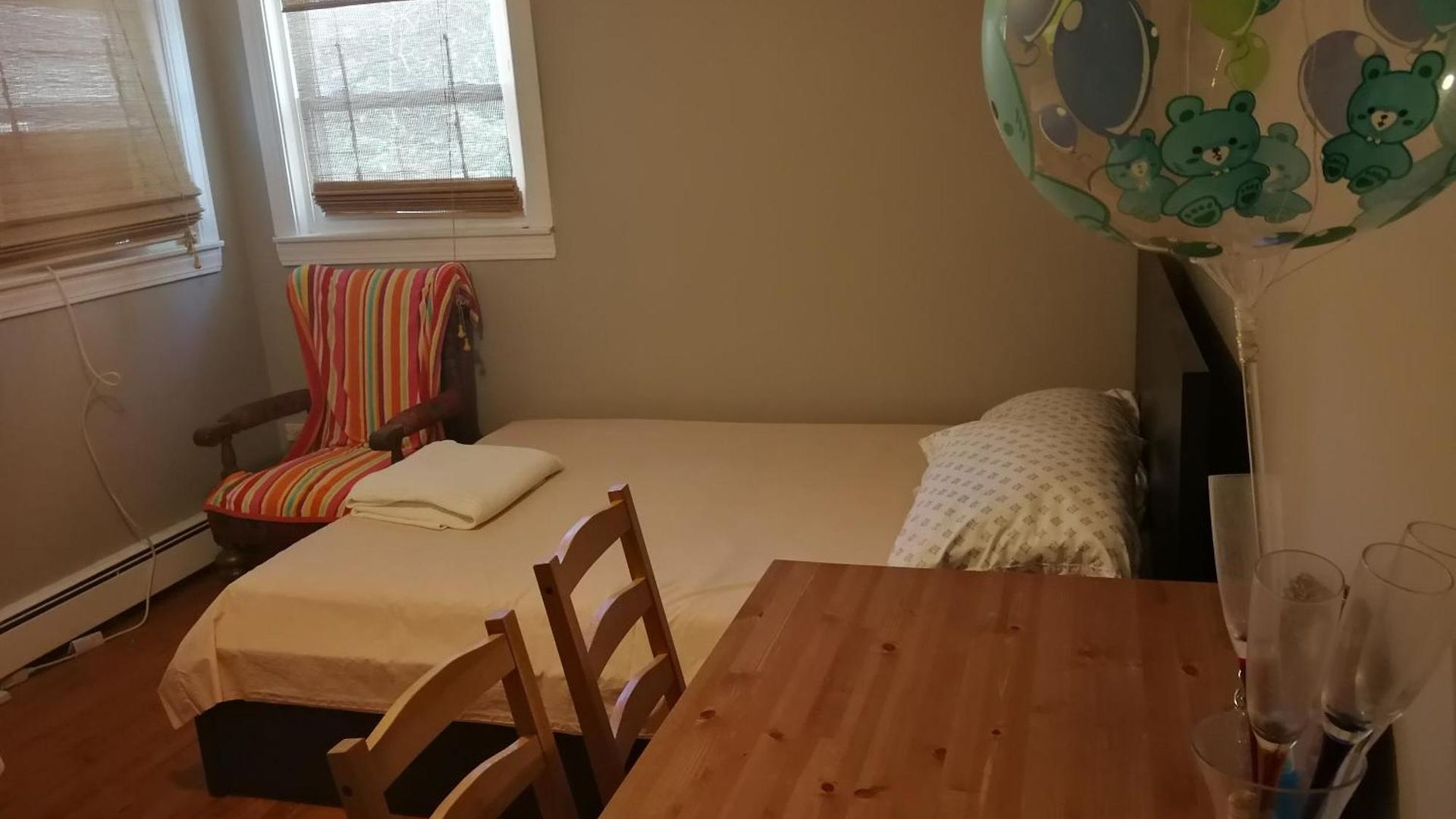 8100 Happy Homestay *