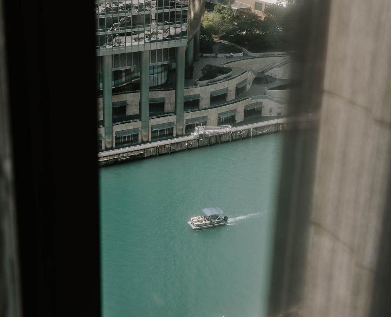 Hotel Club Quarters Wacker At Michigan, Chicago