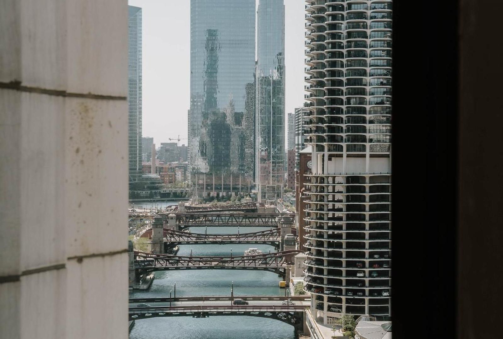 Hotel Club Quarters Wacker At Michigan, 4*
