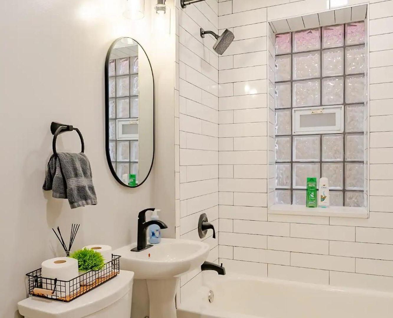 Stylish & Bright Gem Overlooks Lovely Park With Great Amenities