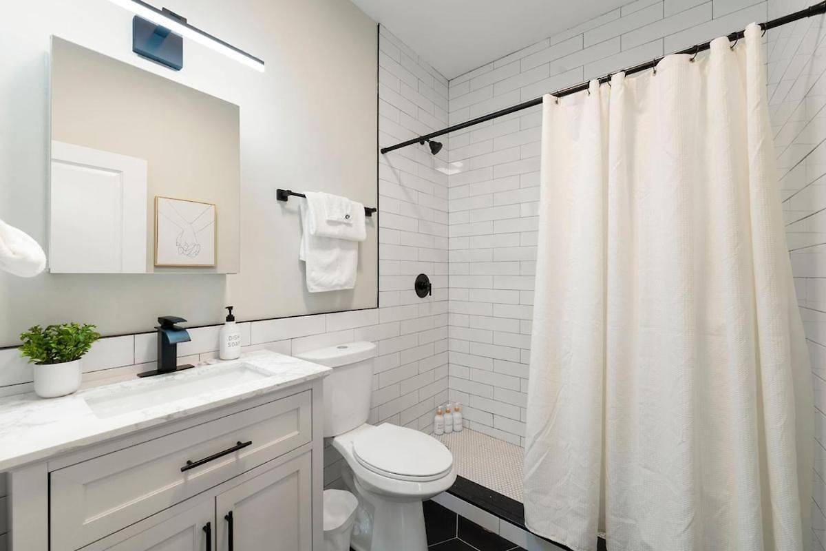 2 Bed & 3 Bath