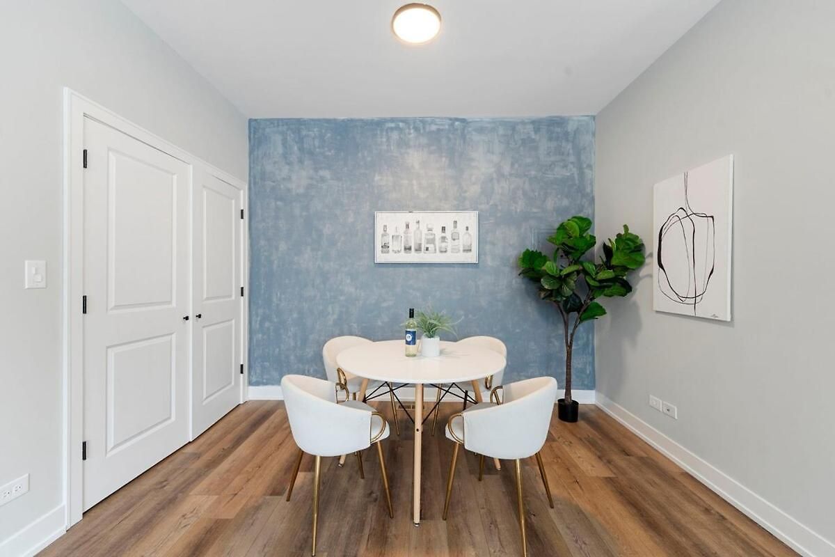 2 Bed & 3 Bath