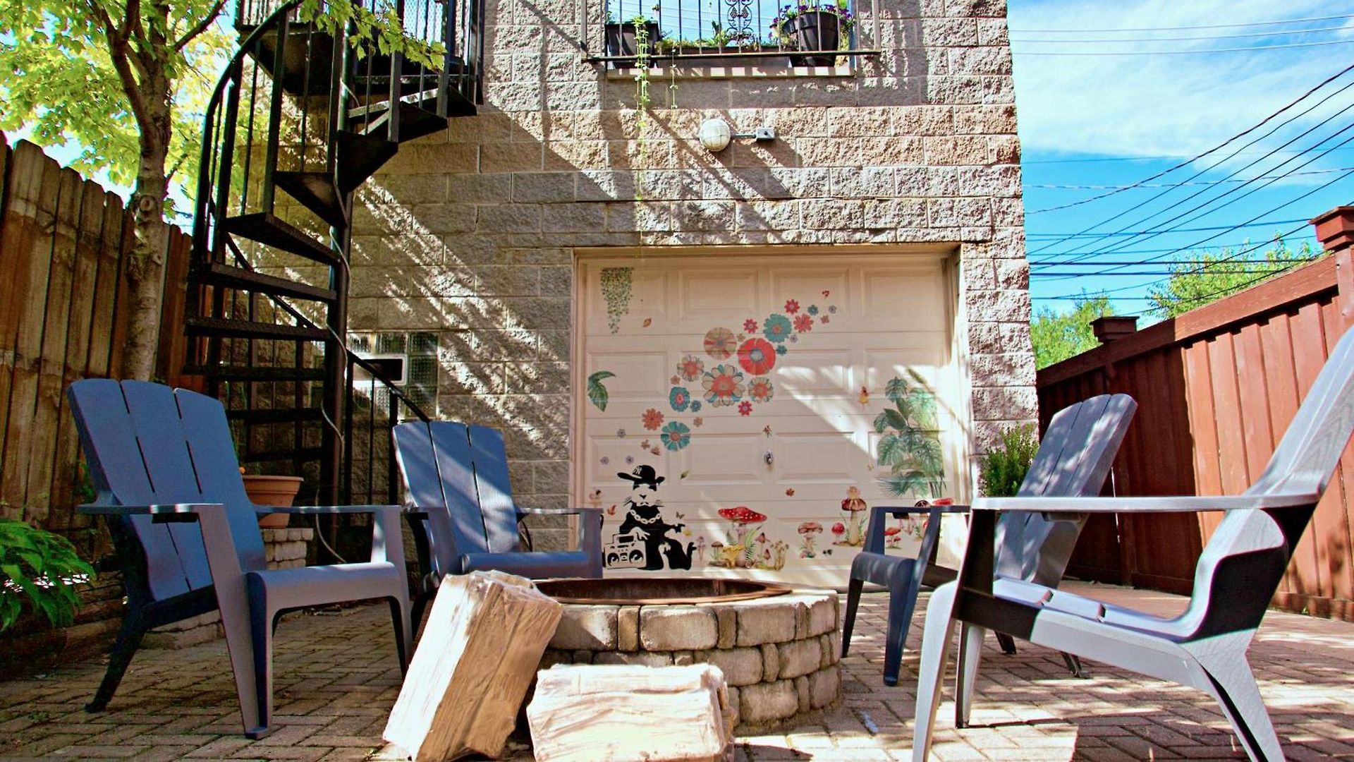 Apartment The Banksy-free Parking -4 Bedroom W King Bed- Firepit Rooftop Near United Center *