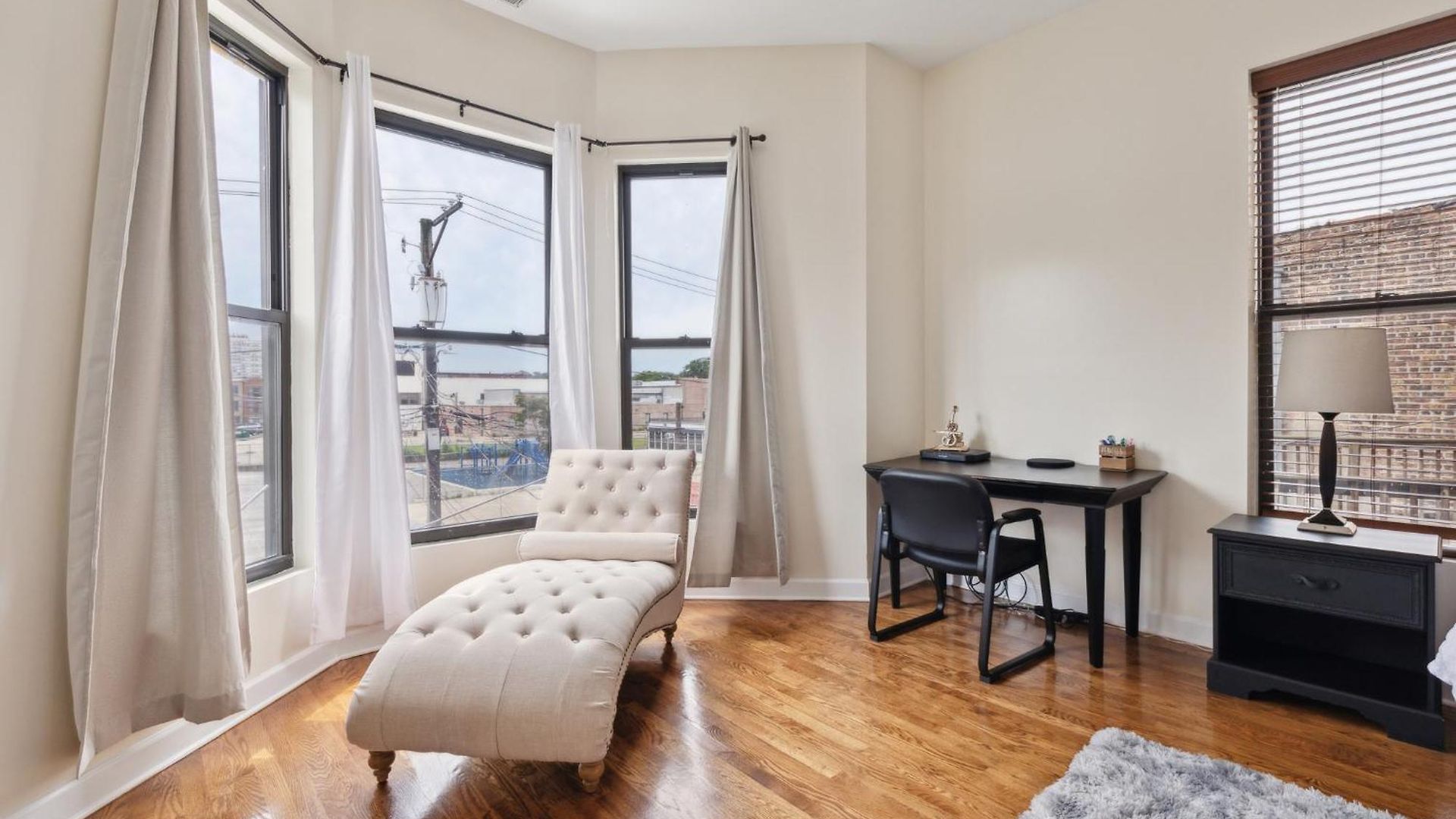 Apartment Near Downtown & Uchicago Chicago