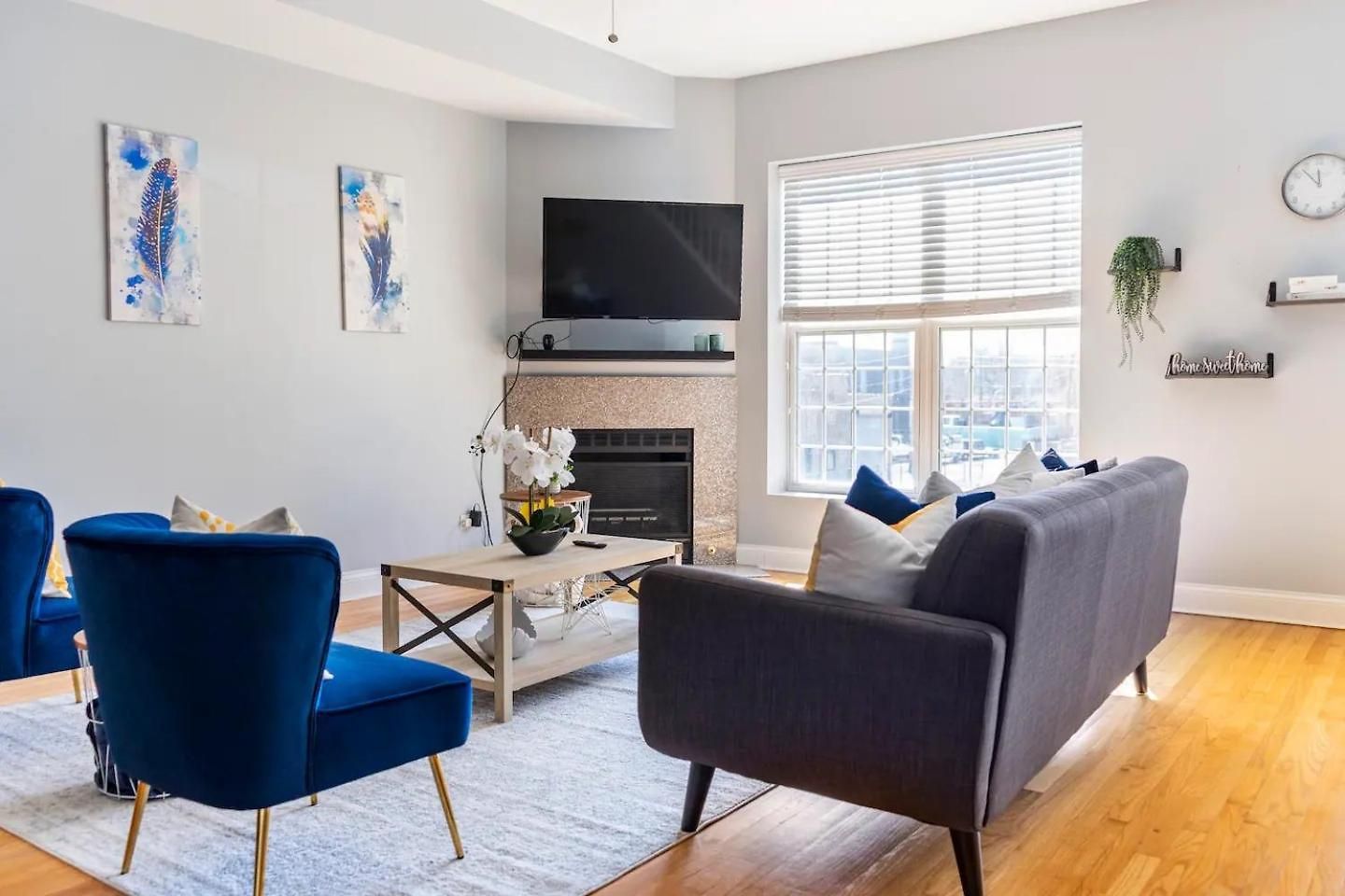 Homestay Fully Furnished Bedroom Near Medical District And Uic