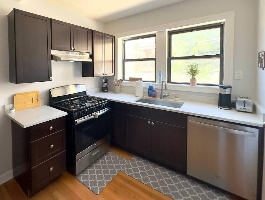 Apartment Comfy Retreat In Rogers Park, Prime Location! Chicago
