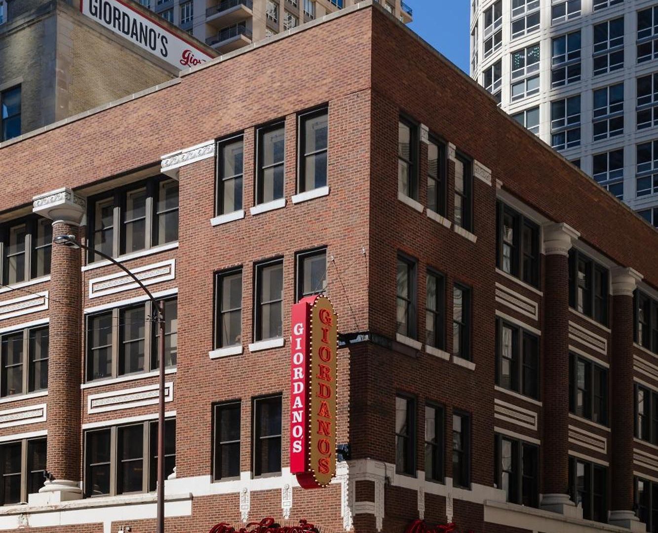 Found Powered By Sonder Hotel Chicago