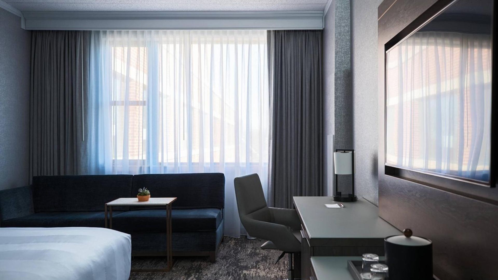 Hotel Courtyard By Marriott At Medical District-uic