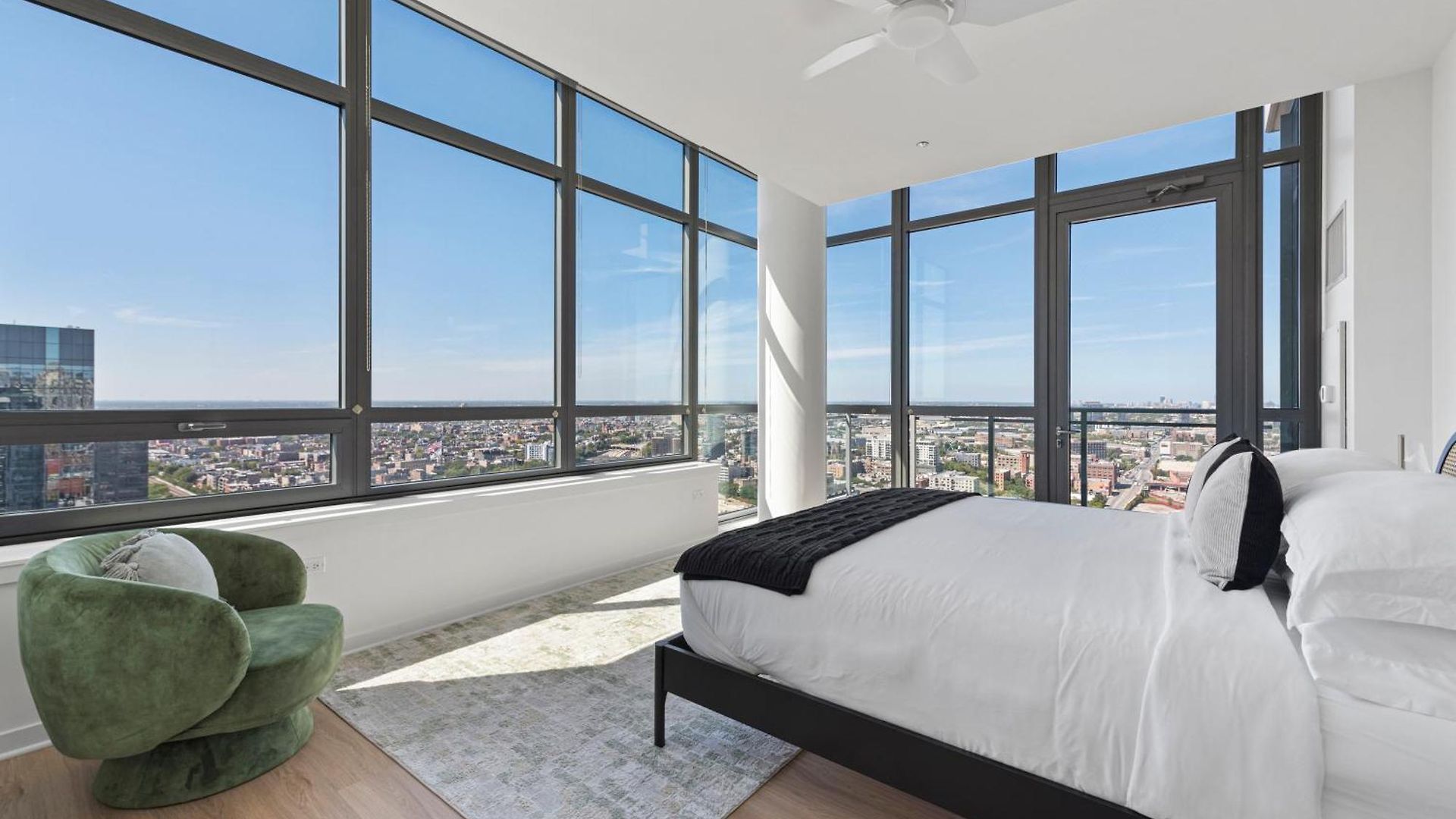 K2 Sky High With Stunning Views In West Loop Apartment Chicago