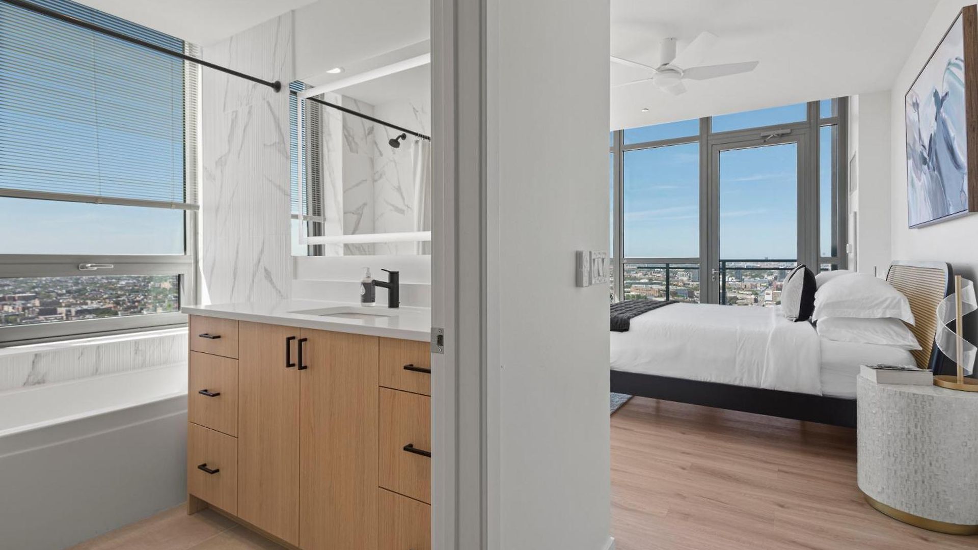 K2 Sky High With Stunning Views In West Loop Apartment