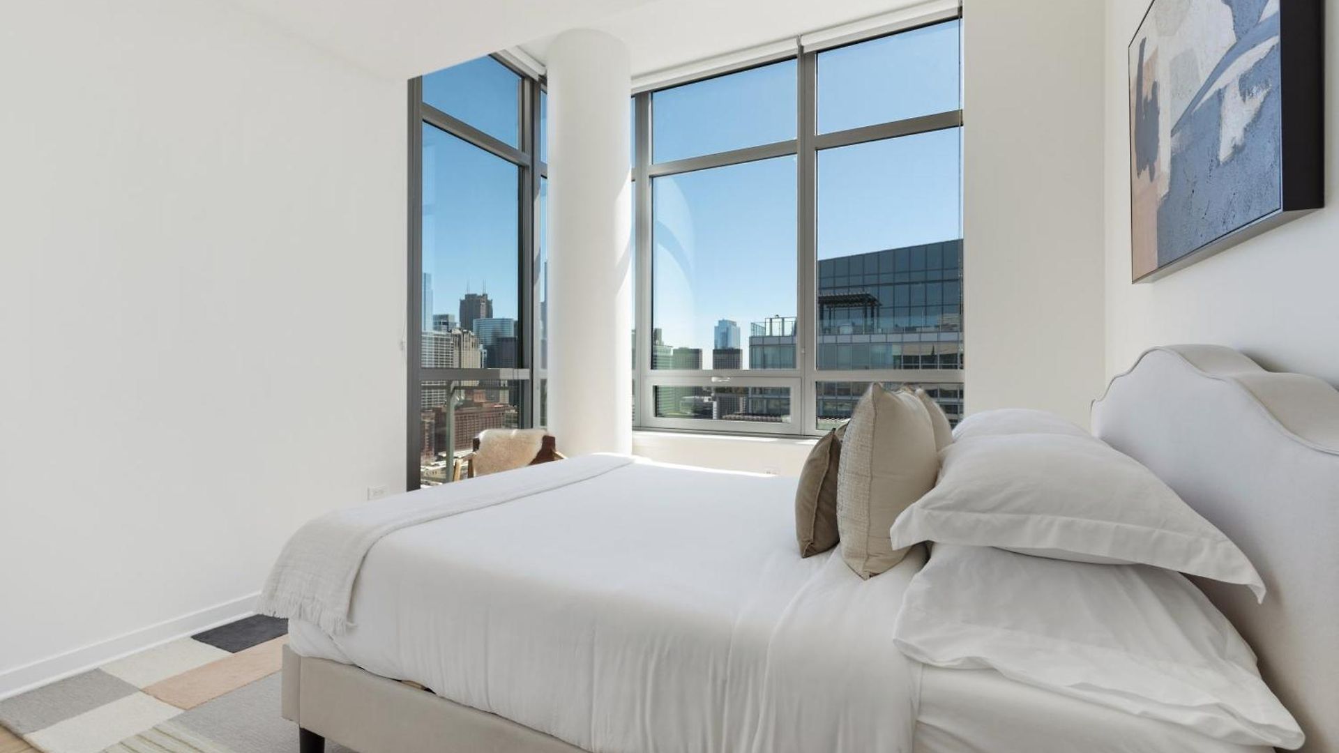 K2 Sky High With Stunning Views In West Loop *