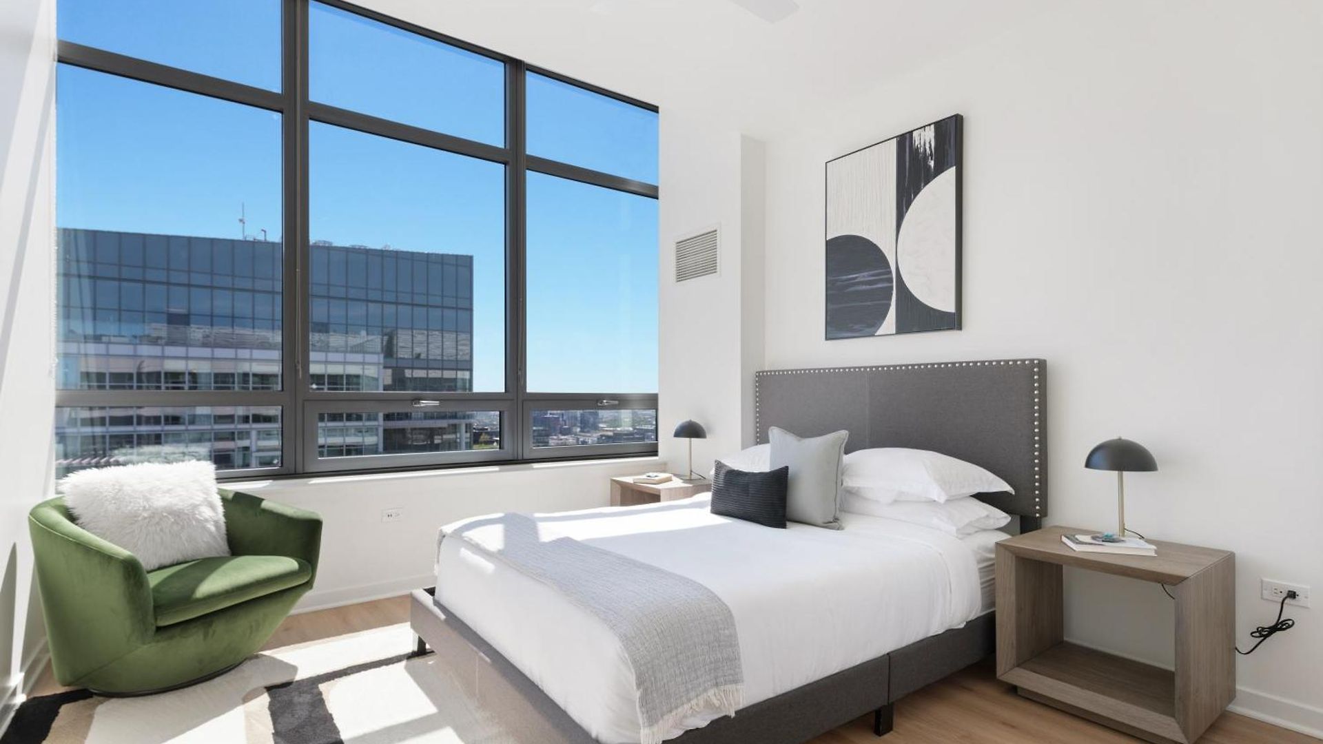 K2 Sky High With Stunning Views In West Loop Apartment Chicago