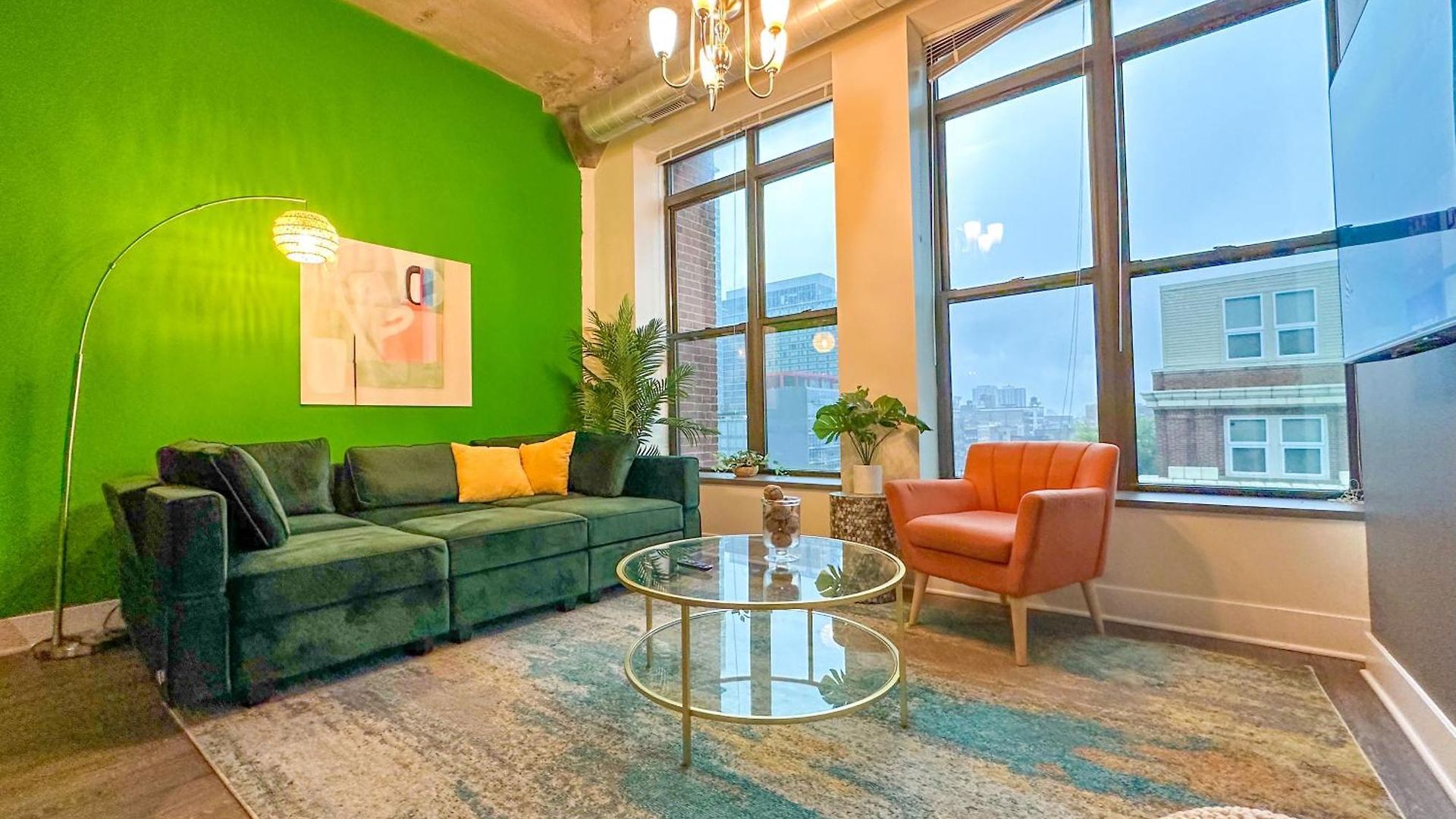 Cozy 2br With Optional Parking And Gym Access Near Field Museum, Lakefront & Mccormick Place Apartment