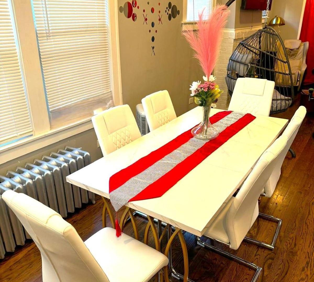 Fully Equipped Cozy 4/5 Br Chicago