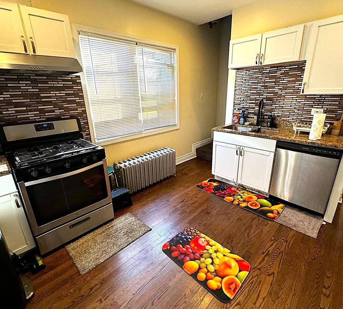 Fully Equipped Cozy 4/5 Br Chicago