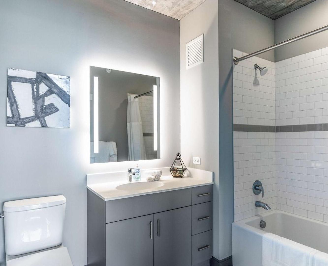 New Sleek 2br - Perfect Blend Of Comfort & Style In * Chicago