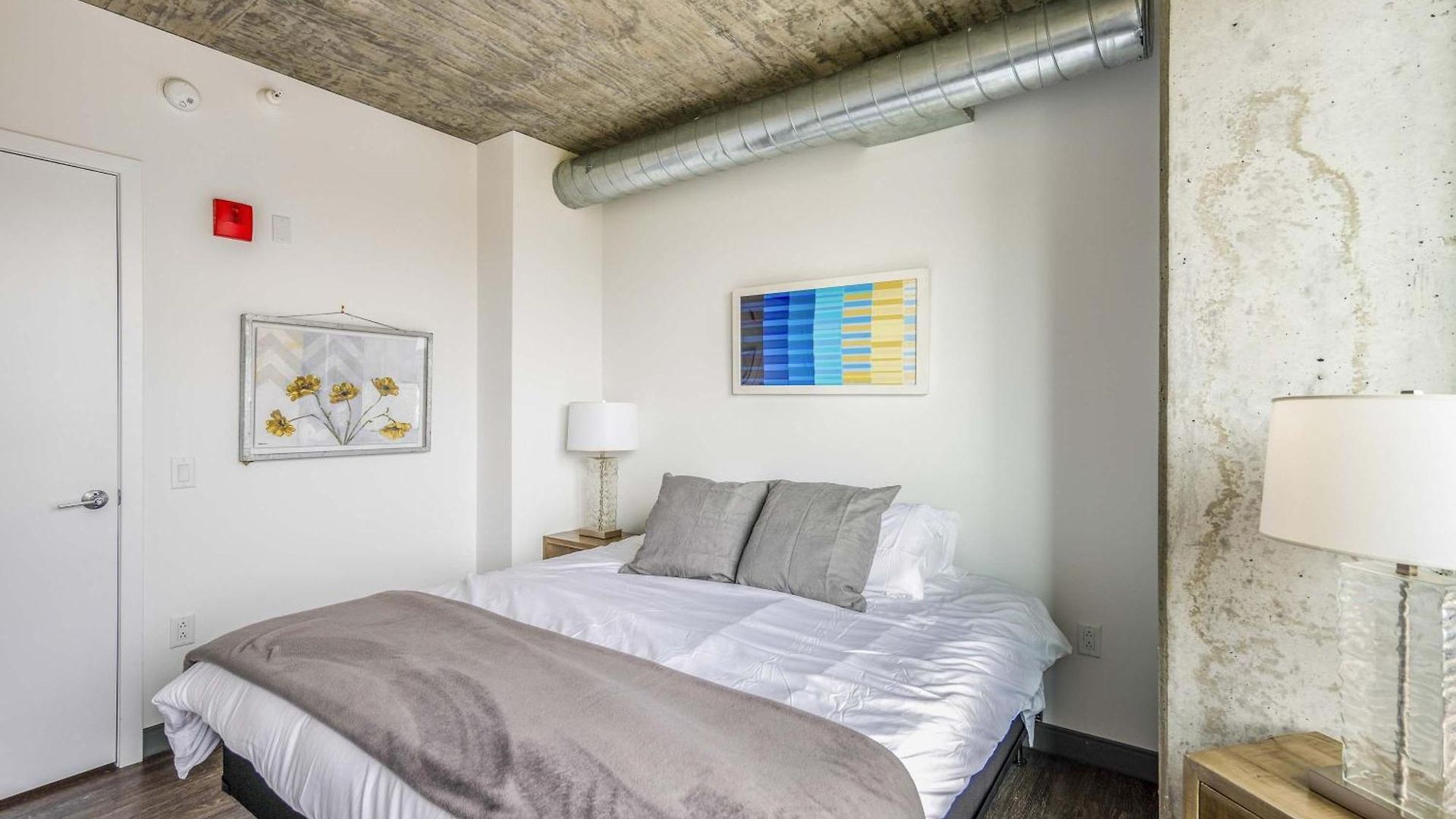 New Sleek 2br - Perfect Blend Of Comfort & Style In *