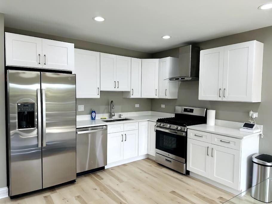 Wonderful And Cozy Unit Apartment *