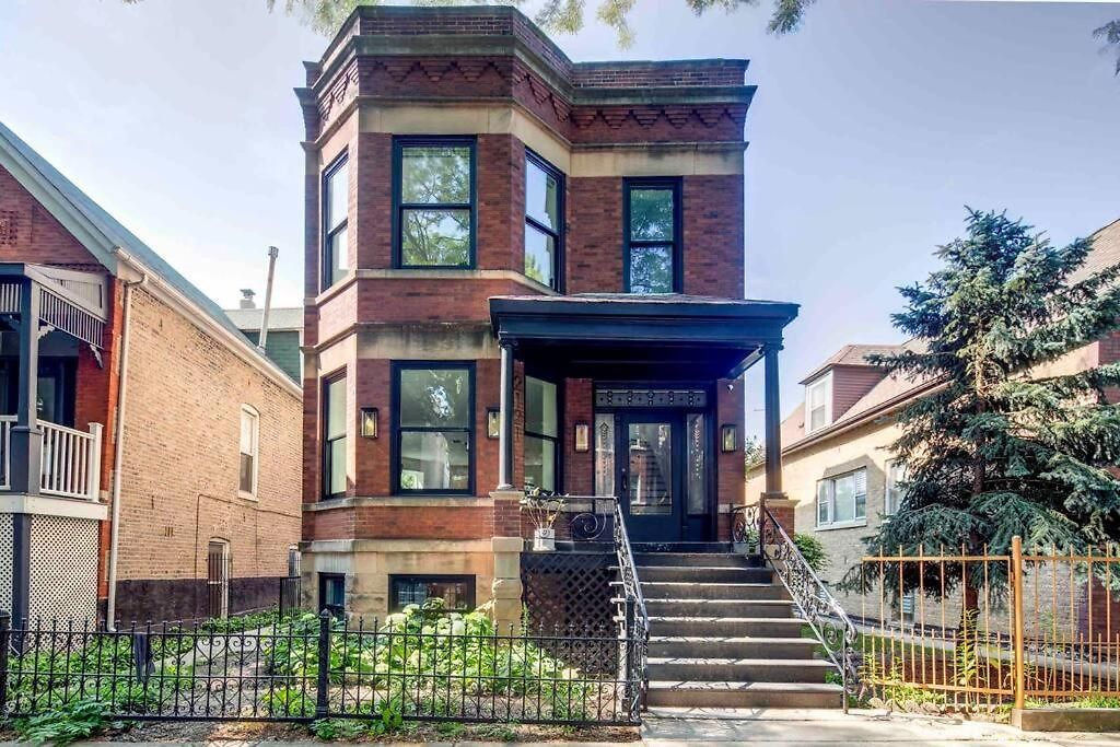 Stylish 2br Stunner In Unbeatable Location * Chicago