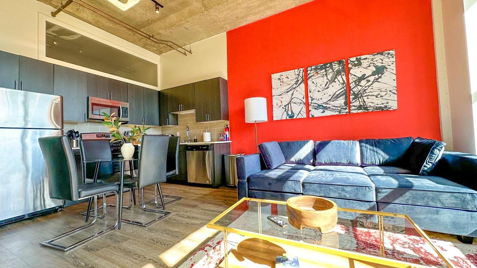 Mccormick Place Secret Oasis With Optional Parking For Up To 8 Guests Apartment Chicago