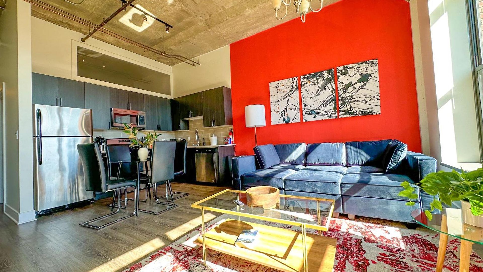 Apartment Mccormick Place Secret Oasis With Optional Parking For Up To 8 Guests Chicago
