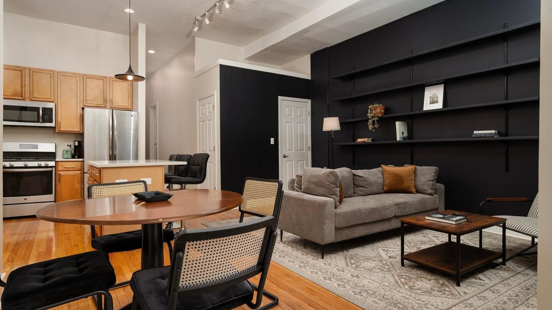 Bucktown 2Br Flat Near The 606 Apartment *