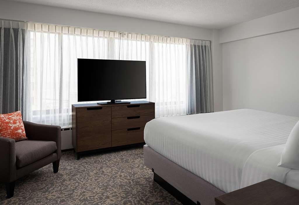 Hotel Sonesta Es Dntn *