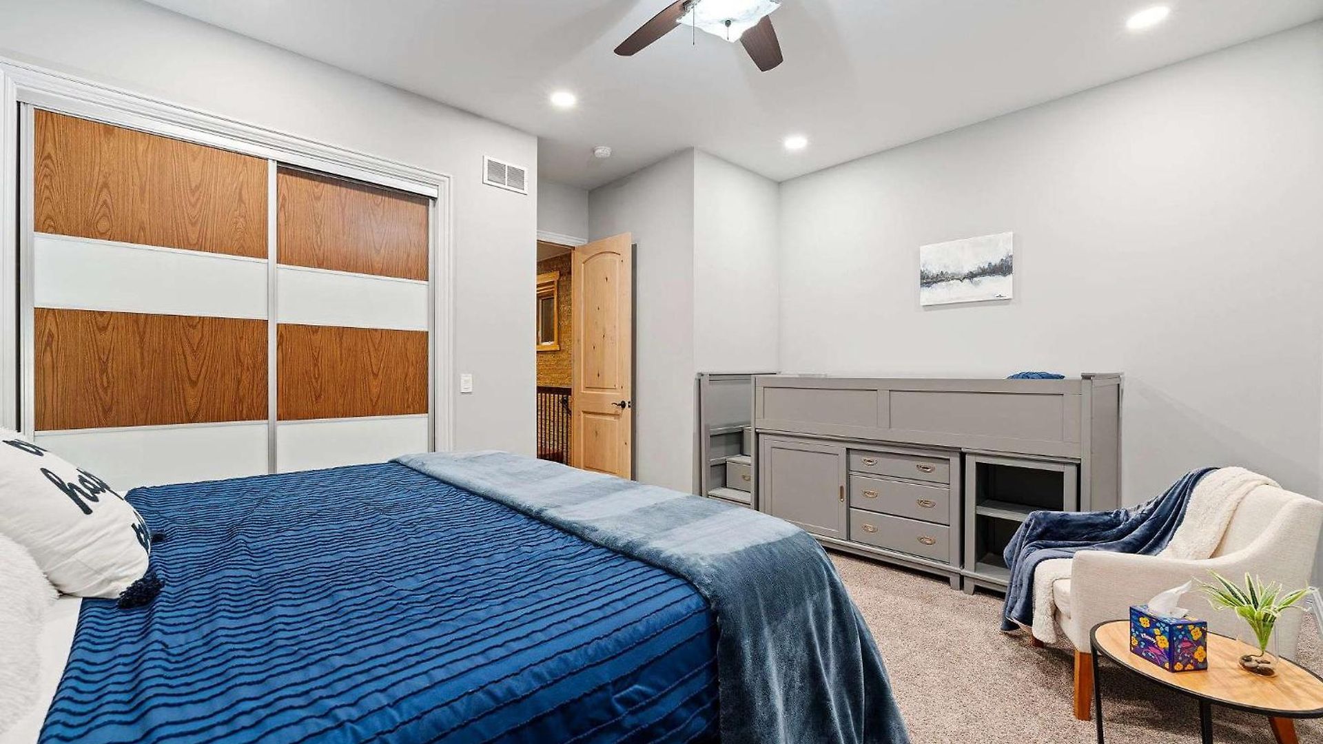 Holiday home Mid-century Gem By United Center