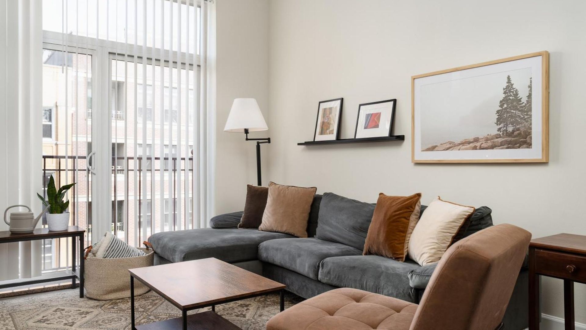 Apartment Ukrainian Village 3Br Apartment *