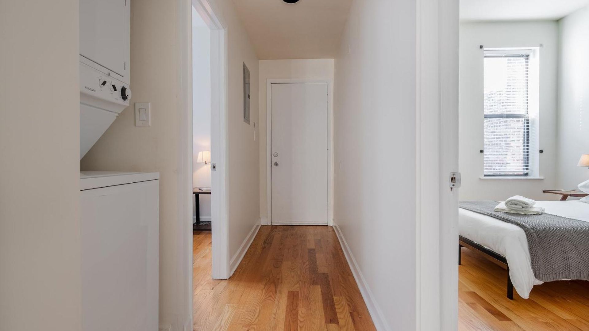 Ukrainian Village 3Br Apartment